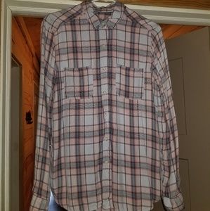 Mossimo button up shirt